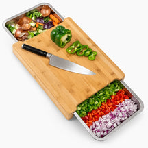 Chopping Board with Magnetic Trays – Practical Chopping Board in High Quality Bamboo Wood with Tray