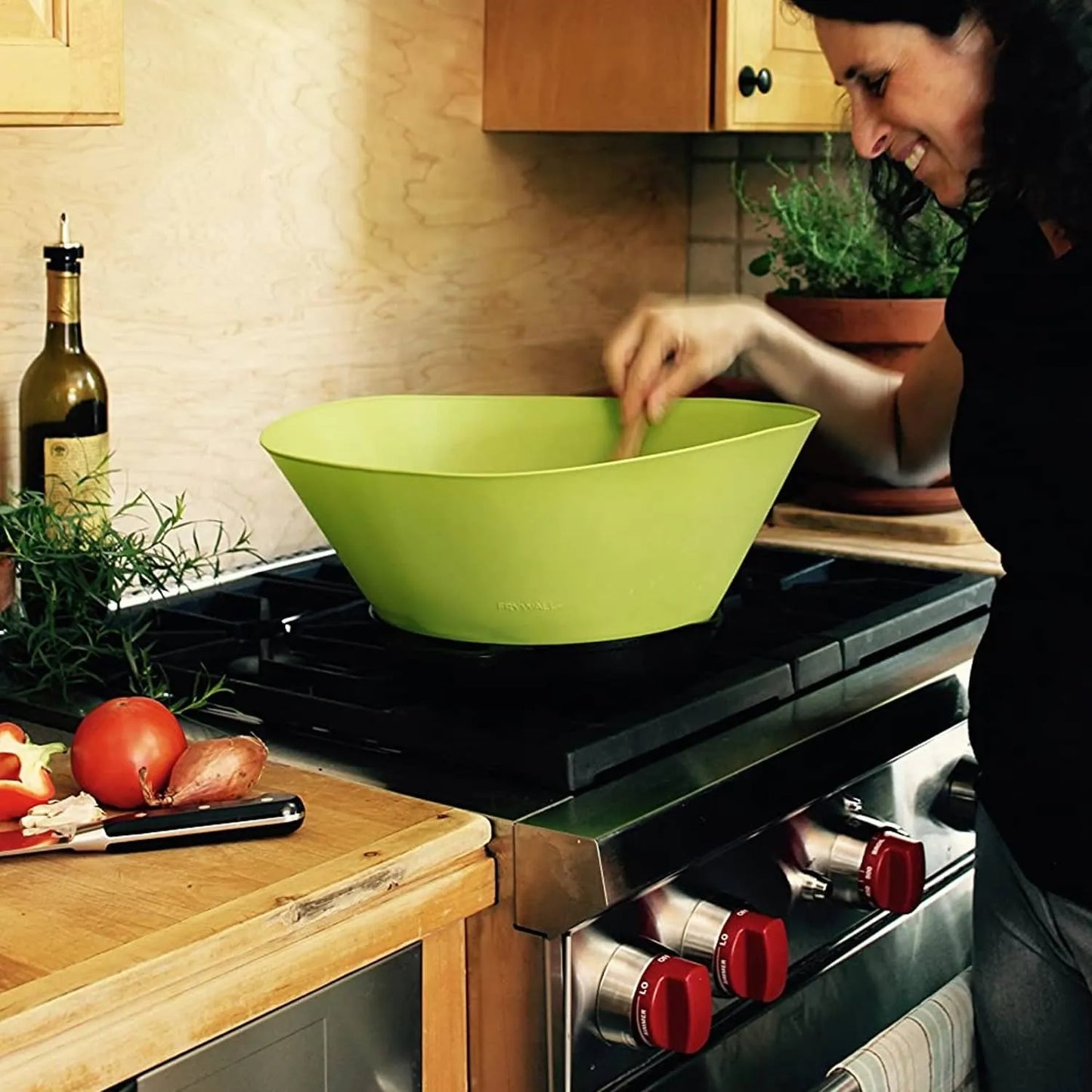 Non-Stick Frying Silicone Splatter Guard