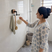 Suction Cup Rotating Hook Holder