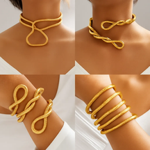 Multi-Styling Bendable Loop Statement Necklace